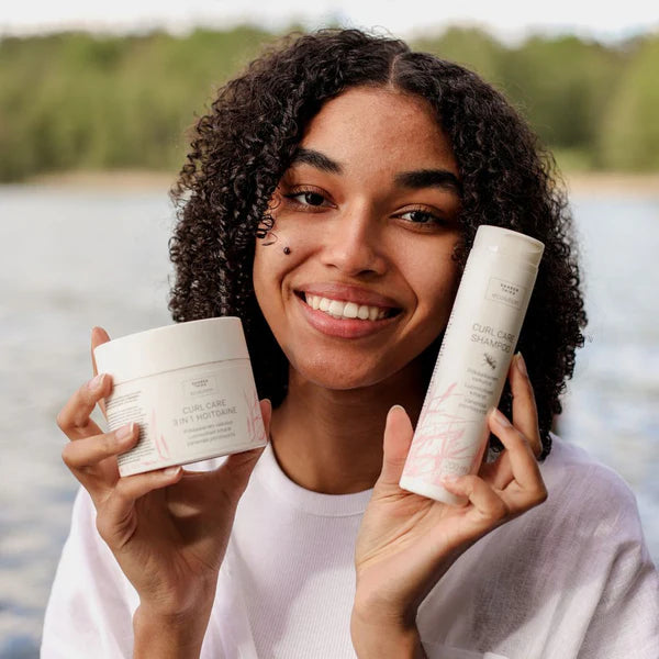 CURL CARE 3 IN 1 HOITOAINE 200 ml - silikoniton hoitoaine kiharille hiuksille