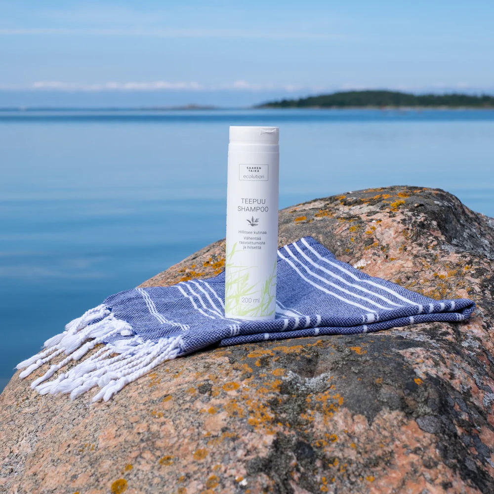 NESTEMÄINEN TEEPUUSHAMPOO 200 ml – Kutisevalle & rasvoittuvalle päänahalle