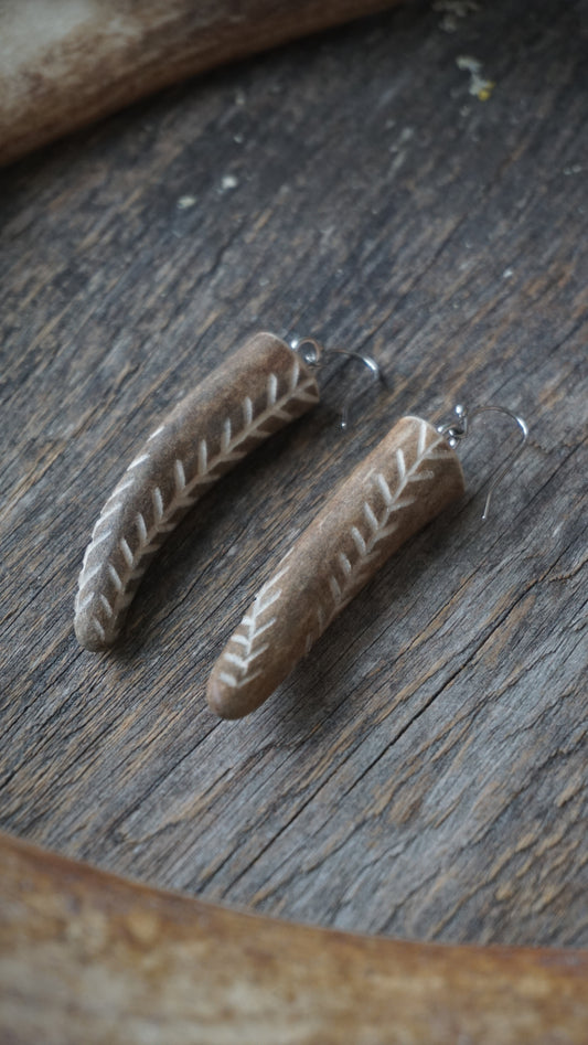 KÖYNNÖS -Poronsarvikorvakoru 6,2 cm